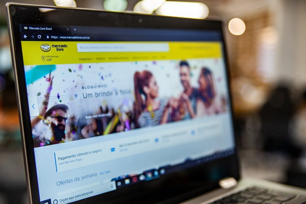 Escola de e-commerce oferece treinamento online gratuito para empreendedores que atuam no Mercado Livre