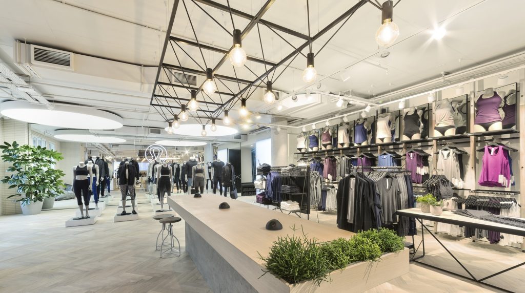 Com lojas fechadas, vendas da Lululemon caem 17%