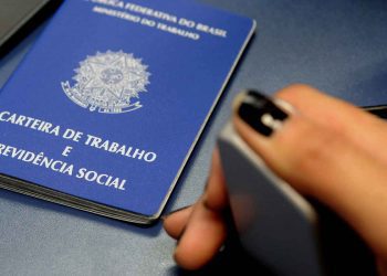 Comércio e Serviços: em SP, setores perderam mais de 300 mil empregos formais em 2020