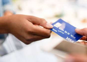 Visa aponta o crescimento de 15% nas transações durante a Semana do Consumidor
