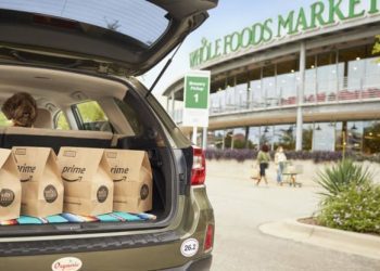 Lojas de Amazon, Best Buy e Target viram centros de distribuição nos EUA