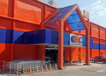 Campanha da C&C incentiva retomada de obras após o Natal