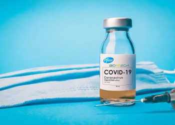Países da Europa começam a aplicar vacina da Pfizer contra Covid-19