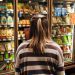 Pesquisa aponta que 60% dos consumidores brasileiros vão cortar gastos em 2021