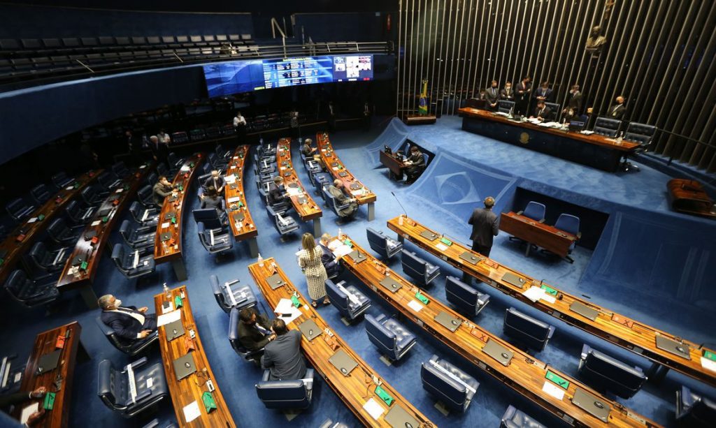 Posição contrária à taxação do e-commerce é "imutável", afirma relator do Mover no Senado