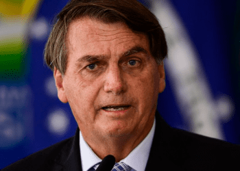 Bolsonaro: botijão de gás poderia ser vendido a R$ 60 ou R$ 70 no máximo