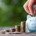 Retiradas da poupança superam aplicações em R$ 398 milhões, em agosto
