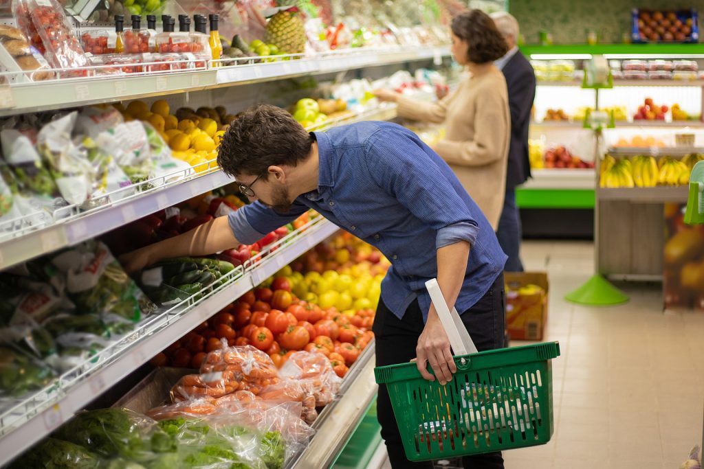 Supermercados paulistas criam 7.680 postos de trabalho no primeiro semestre