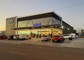 Supermercados de bairro se adaptam e crescem na pandemia
