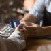 Grandes varejistas dos EUA fazem parceria com fintechs para financiar compras