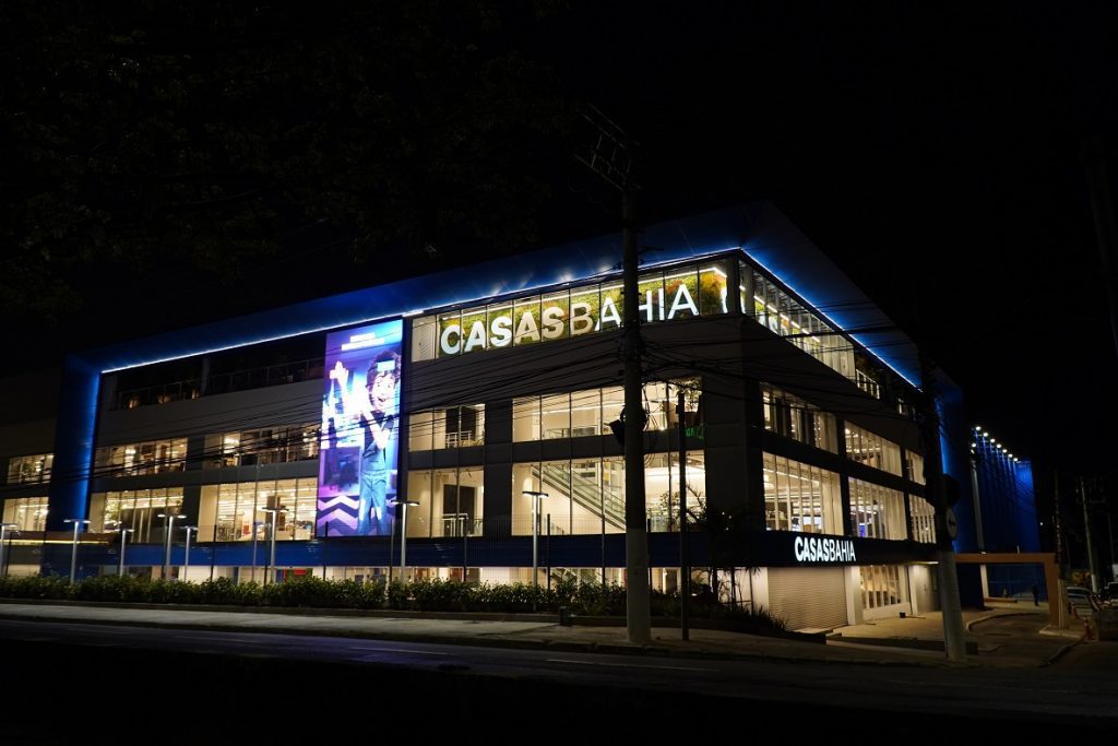 Megaloja da Casas Bahia vai funcionar 24 horas na Black Friday