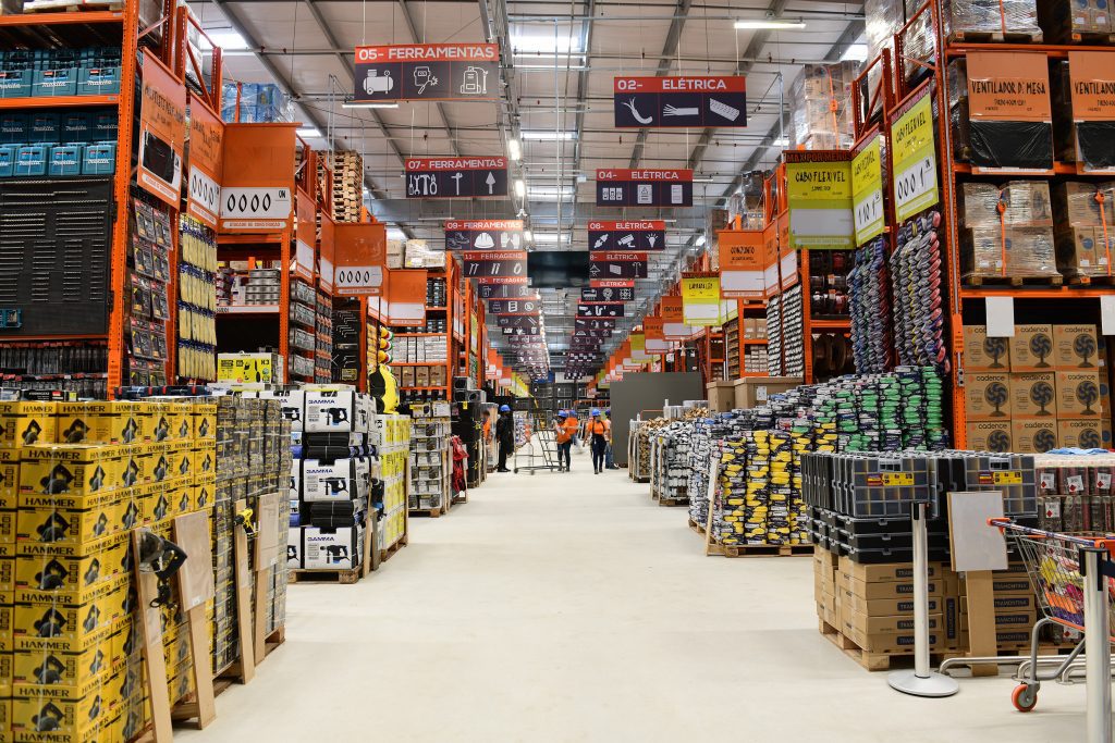 Obramax inaugura loja no Aricanduva, a primeira da rede dentro de shopping center