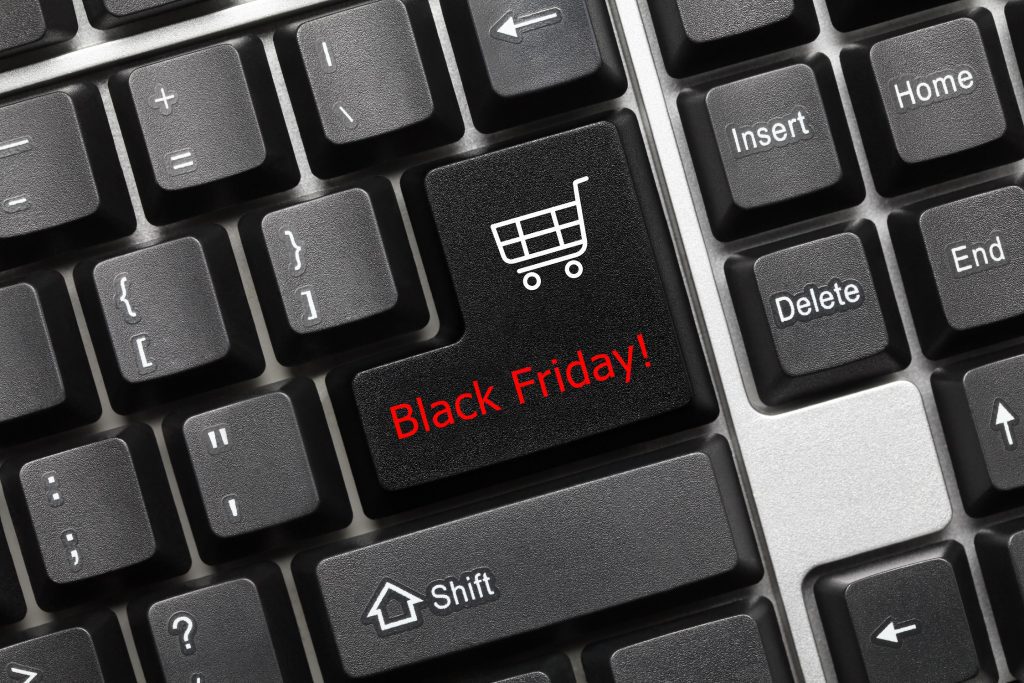 Black Friday: Alimentos e Bebidas, Perfumaria e Cosméticos e Moda e Acessórios são destaque