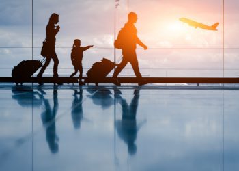Mais de 70% dos brasileiros não vão viajar no fim de ano