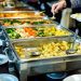 Consumidores pretendem reduzir gastos com alimentação fora do lar