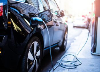 Chinesa CTG vai instalar 18 eletropostos de recarga elétrica entre SP e MS
