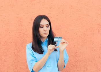 Poder de compra comprometido deve afetar Semana do Consumidor