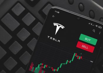 ações Tesla