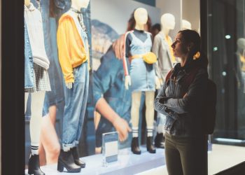 Endividado, consumidor fará menos compra no Dia das Mães