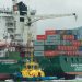 Operação-padrão de auditores federais causa fila no Porto de Santos
