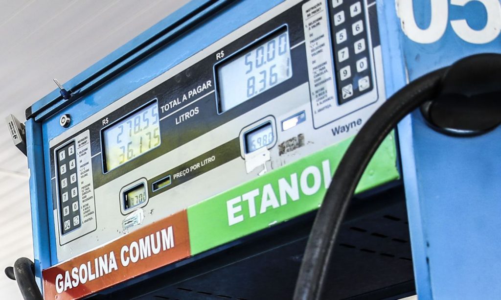 gasolina-e-diesel-ficam-abaixo-da-paridade-de-importacao-apos-reducoes-da-petrobras