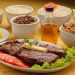Dificuldades de abastecimento e inflação fizeram 53% dos restaurantes mudarem cardápio