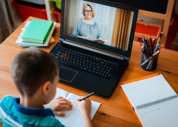 Startups de educação focam no ensino básico