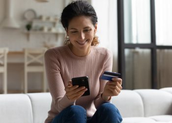 Smartphone é o melhor amigo do e-commerce