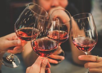 -apesar-de-queda-nas-vendas-vinho-mantem-status-alcancado-na-pandemia