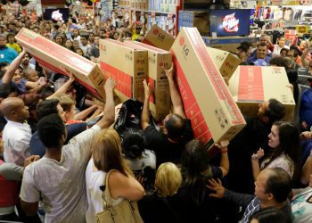 Eletrodomésticos, celulares e tablets são os preferidos para a Black Friday