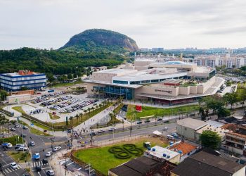 A nova cara dos shoppings: escolas, clínicas e grandes eventos ganham espaço