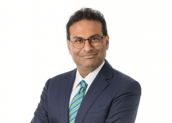 starbucks-nomeia-laxman-narasimhan-como-novo-ceo