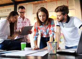 Com mudanças nos hábitos de consumo, número de startups de varejo cresce 18% em 2022