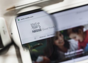 Nestlé compra a marca de café da Starbucks para expandir portfólio