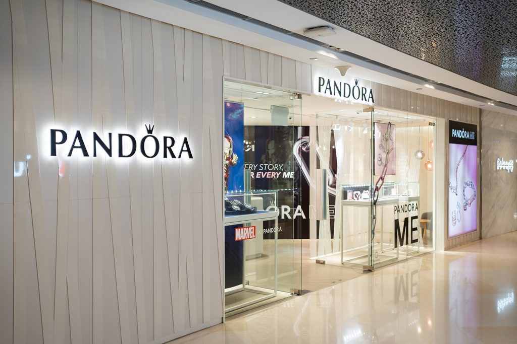 Pandora melhora usabilidade e navegação do e-commerce se adequando ao atual momento digital