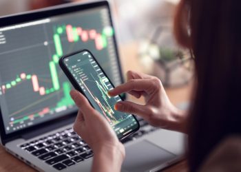 Nubank lança criptomoeda para 2 mil clientes com foco no programa de recompensa