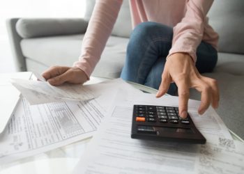 Consignado do Auxílio Brasil gera R$ 5 bilhões em empréstimos