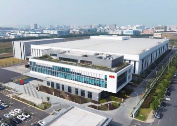 ABB inaugura megafábrica de robótica de última geração em Xangai