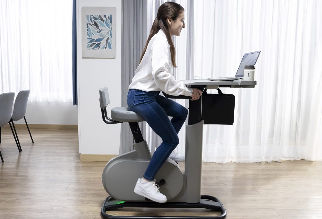 Trabalhar e pedalar ao mesmo tempo? Acer lança o eKinekt Bike Desk