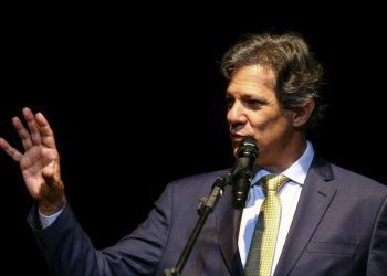 Haddad diz que proposta da desoneração é inconstitucional e promete medidas para resolver tema