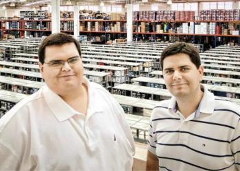 Kabum: quem são os irmãos que tentam suspender negócio com o Magazine Luiza