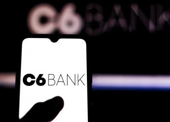 C6 Bank tem lucro de R$ 1,049 bi no 1º semestre e prevê ganho recorde para 2025