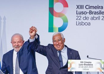 Lula anuncia abertura de escritório da Apex em Lisboa