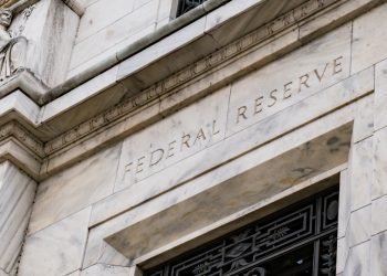 Relatório do Fed mostra aperto disseminado nas condições de crédito por bancos nos EUA