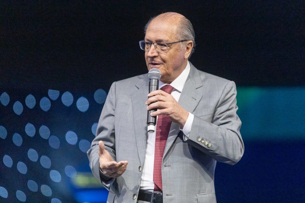 Alckmin diz que portal único pode reduzir em R$ 40 bi por ano os custos de comércio exterior