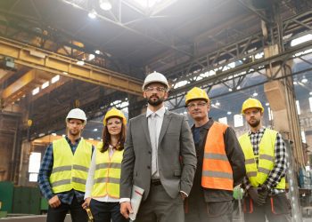 Salário do CEO do futuro não deve ser tão maior que o de outros funcionários, diz especialista
