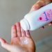 Johnson & Johnson deverá pagar US$ 19 mi a homem com câncer por uso de talco na infância