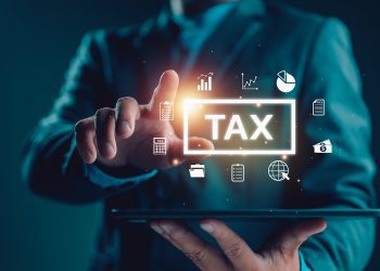 Receita dos EUA lança iniciativas para garantir que grandes empresas paguem impostos