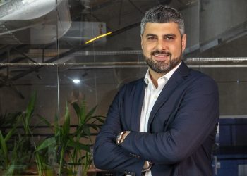 Empresário reinventa "negócio da China" do LED e fará emissão para investir R$ 100 milhões