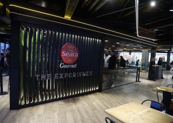 Seara Gourmet inaugura restaurante próprio no Aeroporto de Guarulhos - Imagem: Rafa Von Zuben/Divulgação
